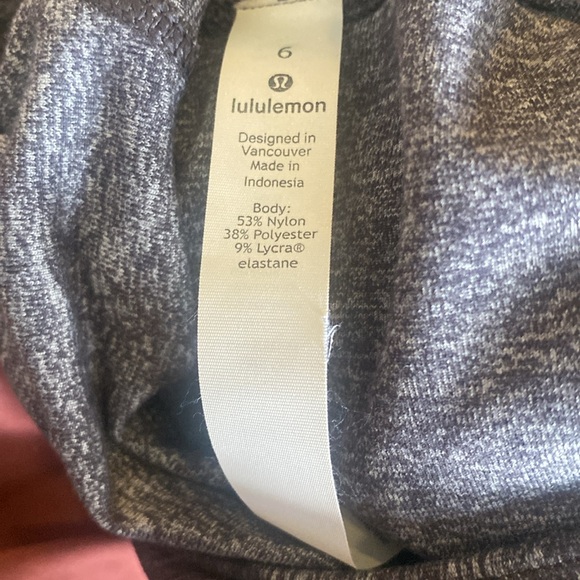 Lululemon Camoflague Tight Fit Hooded 6 - Picture 6 of 6